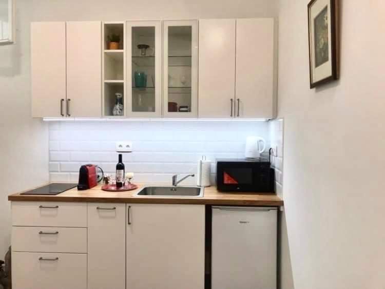 Nick'S Apartment-Spacious, Central And Quiet, By Margit Bridge Budapest Exterior photo
